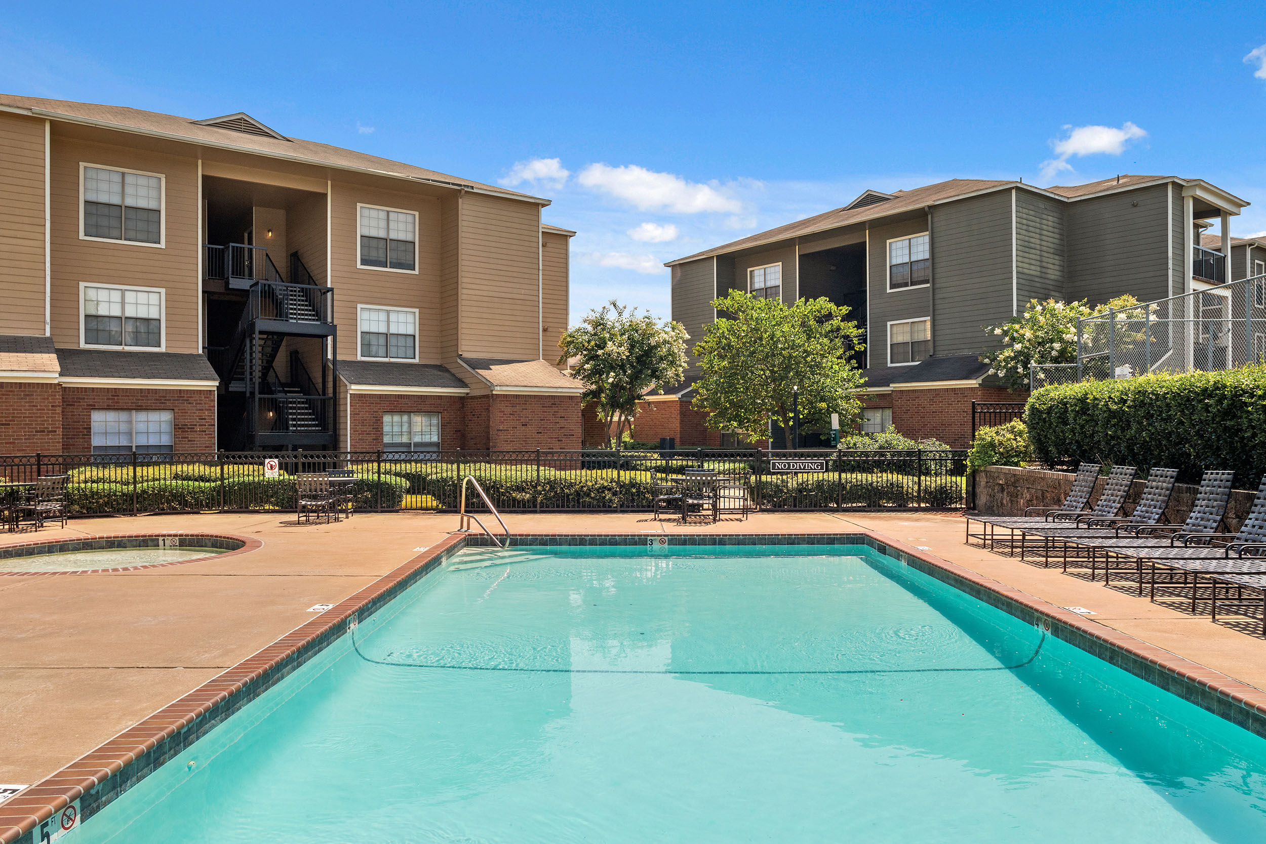 Cordova Apartments for Rent Walnut Hill Apartment Homes